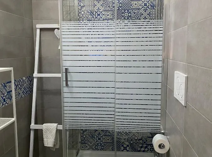 فندق مبيت وإفطار Pinula